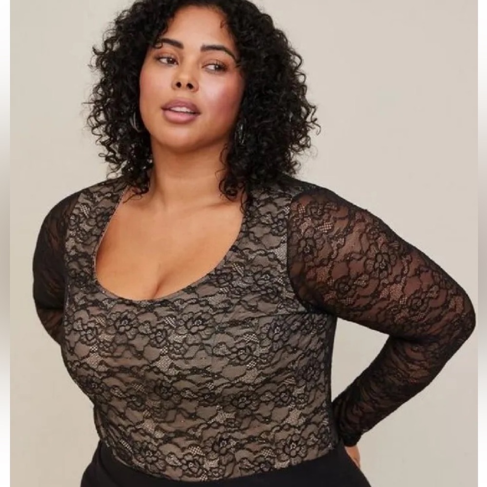 New Torrid Lace Long Sleeve Bodysuit